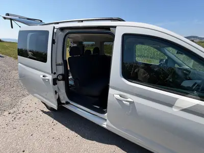 VW Caddy 1.5 TSI Liberty DSG Maxi — Utilitaire polyvalent, très faible kilométrage — Innenraum