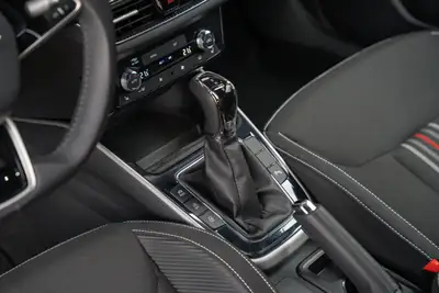 Skoda Fabia 1.5 TSI 130 DSG — Berline compacte dynamique, quasi-neuve avec garantie constructeur — Miniature 20