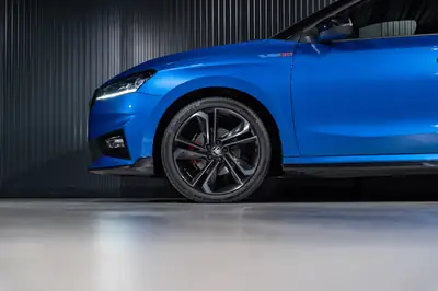 Skoda Fabia 1.5 TSI 130 DSG — Berline compacte dynamique, quasi-neuve avec garantie constructeur — Miniature 26