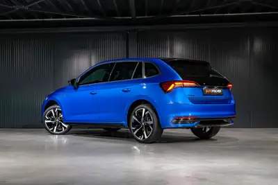 Skoda Scala 1.5 TSI Monte Carlo — Neuwagen avec garantie 5 ans et équipements premium — côté