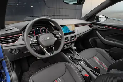 Skoda Scala 1.5 TSI Monte Carlo — Neuwagen avec garantie 5 ans et équipements premium — Miniature 13