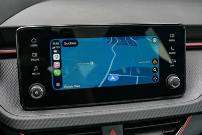Skoda Scala 1.5 TSI Monte Carlo — Neuwagen avec garantie 5 ans et équipements premium — Miniature 18