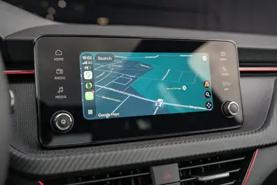 Skoda Scala 1.5 TSI Monte Carlo DSG — Berline dynamique, essence turbo, garantie 5 ans — Miniature 15