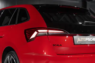Skoda Scala 1.5 TSI Monte Carlo DSG — Berline dynamique, essence turbo, garantie 5 ans — Miniature 22