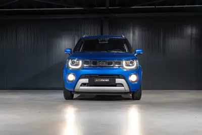 Suzuki Ignis 1.2i Compact Top Hybrid CVT — Petit citycar hybride, frais d'entretien réduits — intérieur