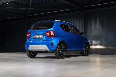 Suzuki Ignis 1.2i Compact Top Hybrid CVT — Petit citycar hybride, frais d'entretien réduits — Miniature 8