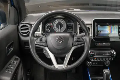 Suzuki Ignis 1.2i Compact Top Hybrid CVT — Petit citycar hybride, frais d'entretien réduits — Miniature 16