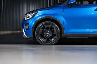 Suzuki Ignis 1.2i Compact Top Hybrid CVT — Petit citycar hybride, frais d'entretien réduits — Miniature 26