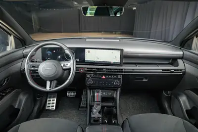 Hyundai Tucson 1.6 TGDI 48V N-Line — SUV hybride léger, 12 800 km seulement — Miniature 15