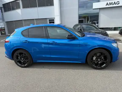 Alfa Romeo Stelvio 2.0 Q4 280 Veloce — SUV premium 4x4, 74 000 km seulement — Heckansicht