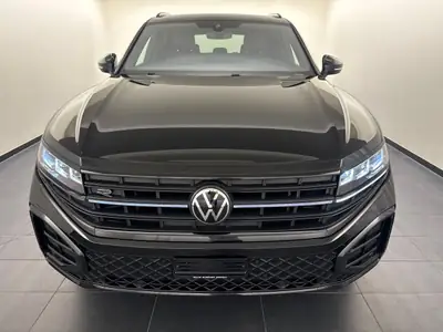 VW Touareg 3.0 TDI R-Line 2025 — SUV premium diesel, direction intégrale et attelage — Miniature 16