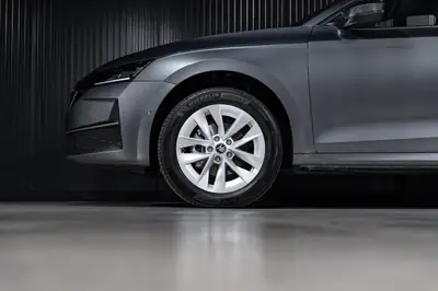 Skoda Octavia Combi 1.5 TSI mHEV — Hybride léger performant, quasi neuf avec garantie constructeur — Miniature 29