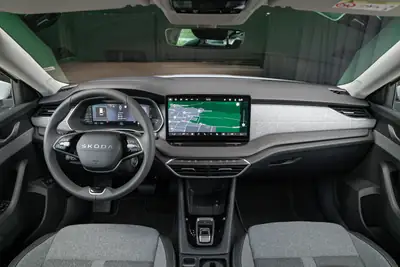 Skoda Octavia Combi 1.5 TSI mHEV — Break hybride économe, quasi neuf — Miniature 15