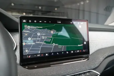 Skoda Octavia Combi 1.5 TSI mHEV — Break hybride économe, quasi neuf — Miniature 18