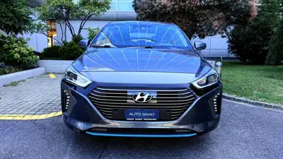 Hyundai Ioniq 1.6 GDi HEV — Hybride écologique, consommation ultra-basse — vue extérieure