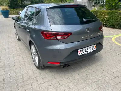 SEAT Leon 1.8 TSI FR — Berline sportive sans accident, 135 000 km — Innenraum