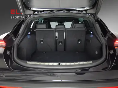 Porsche Taycan CrossTurismo Turbo 104 kWh — SUV électrique haute performance, 8500 km seulement — Miniature 22