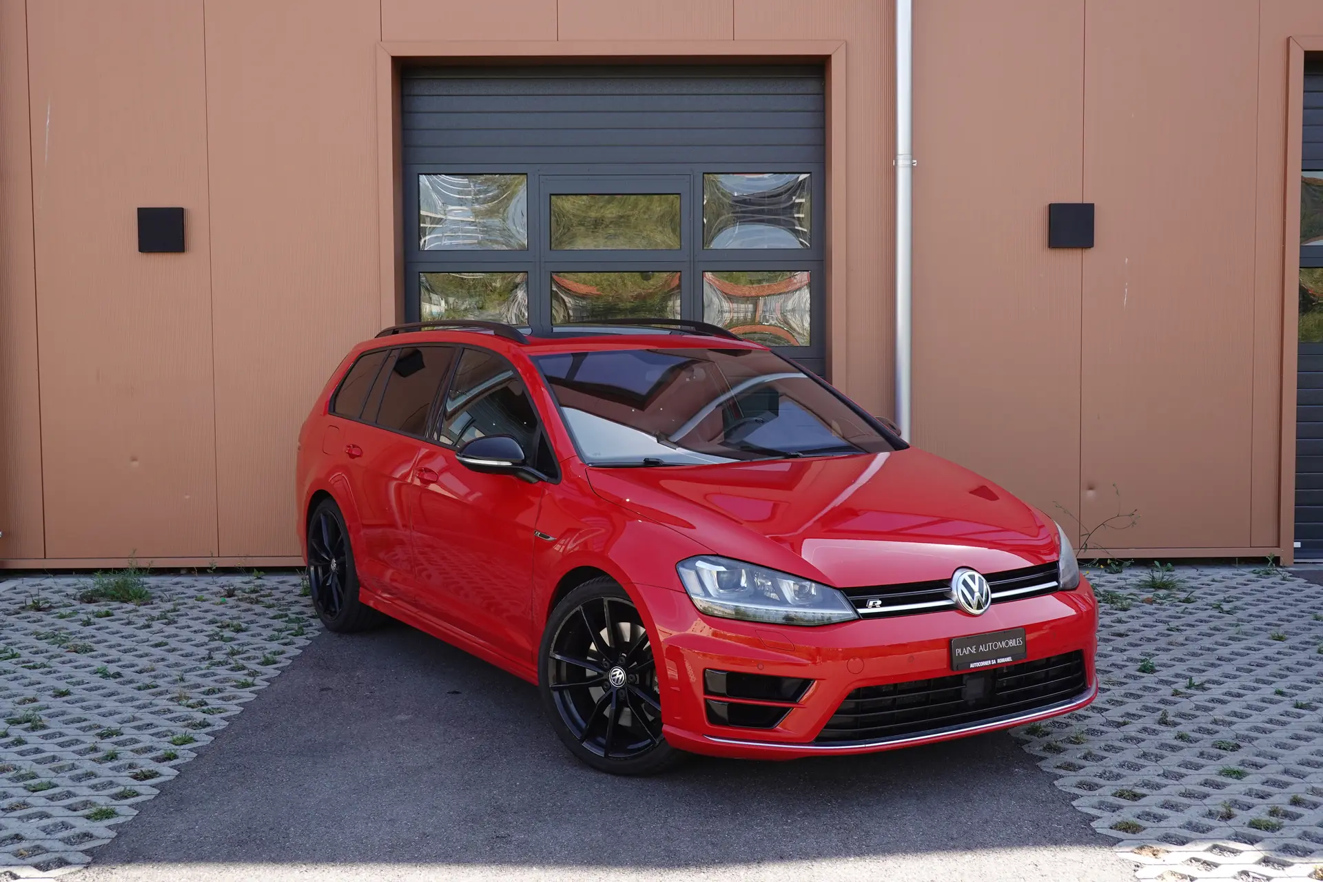 VW Golf Variant R 2.0 TSI 4Motion — Break sportif All-Wheel Drive, 301 ch