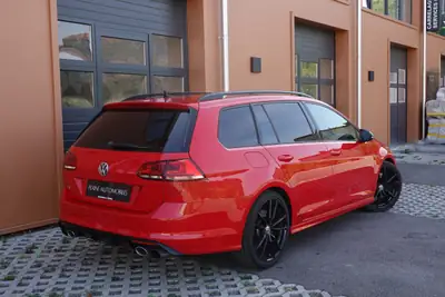 VW Golf Variant R 2.0 TSI 4Motion — Break sportif All-Wheel Drive, 301 ch — Miniature 7