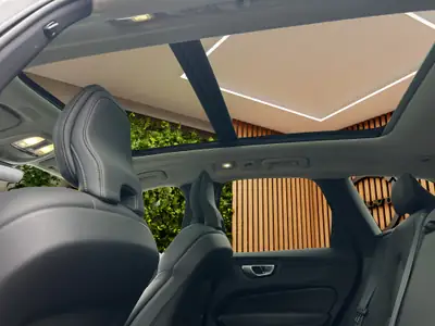 Volvo XC60 2.0 T6 TE Xcentric eAWD — Hybride rechargeable premium, 38'000 km seulement — Miniature 11