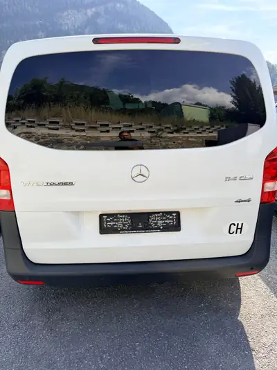 Mercedes-Benz Vito 114 BlueTec 4Matic — Monospace diesel 7 places, robustesse garantie — tableau de bord