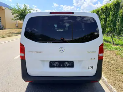 Mercedes-Benz Vito 114 BlueTec 4Matic — Monospace diesel 7 places, robustesse garantie — Miniature 9