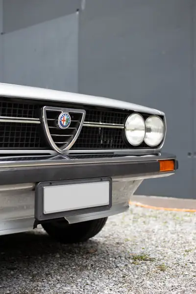 Alfa Romeo Alfasud Sprint Veloce 1.5 Trofeo 1983 — Coupé sportif culte, 97'000 km — Miniatur 7