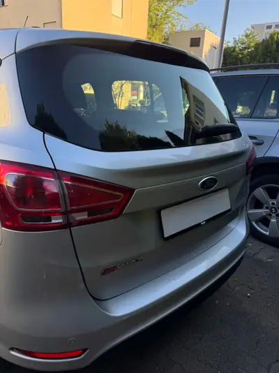 Ford B-MAX 1.6i Ti-VCT Titanium X — Monospace compact ludique, 67'000 km, MFK frais — intérieur