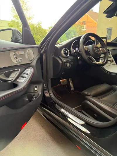 Mercedes-Benz C 43 AMG 4matic — Berline sportive 367 ch, transmission automatique 9G-TRONIC — Innenraum
