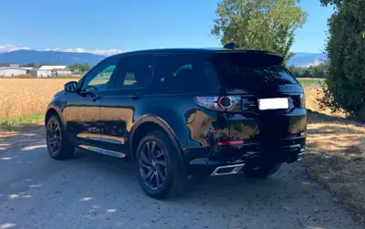 Land Rover Discovery Sport 2.0 Si4 HSE Dynamic — SUV 7 places robuste et polyvalent — Innenraum