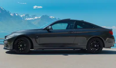 BMW 435i xDrive — Coupé sportif 306 ch, transmission intégrale, entretien exemplaire — arrière