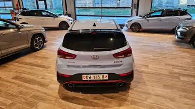 Hyundai i30 N 2.0 T-GDi — Sportive thermique rare, 28'000 km seulement — Miniature 12