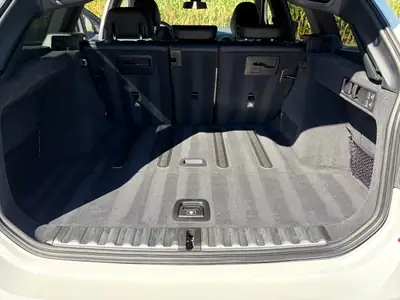 BMW 330d xDrive Touring — Break diesel performant, entretien complet — detail