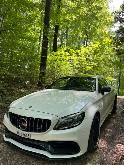 Mercedes-Benz C 63 S AMG — Coupé haute performance, 510 ch et seulement 47'000 km — detail