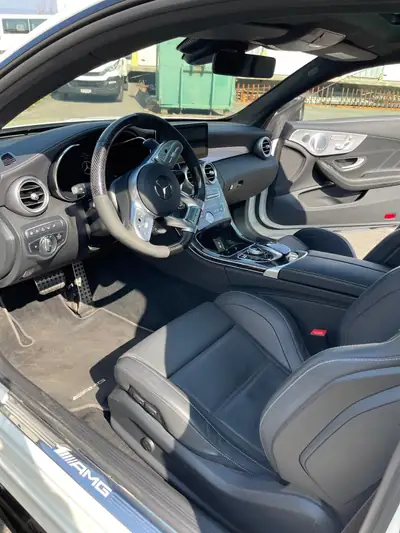 Mercedes-Benz C 63 S AMG — Coupé haute performance, 510 ch et seulement 47'000 km — Thumbnail 11