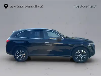 Mercedes-Benz GLC 220 d Avantgarde 4Matic — SUV diesel hybride, 20 km seulement — Miniature 7