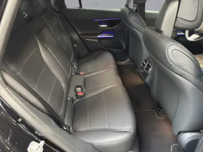 Mercedes-Benz GLC 220 d Avantgarde 4Matic — SUV diesel hybride, 20 km seulement — Miniature 18