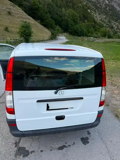 Mercedes-Benz Vito 2.2 CDI — Utilitaire fiable, 250'000 km, sans sinistre — détail