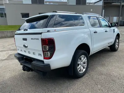 Ford Ranger 3.2 TDCi 4x4 Wildtrak — Pick-up robuste 200 ch, 170'000 km — Heckansicht