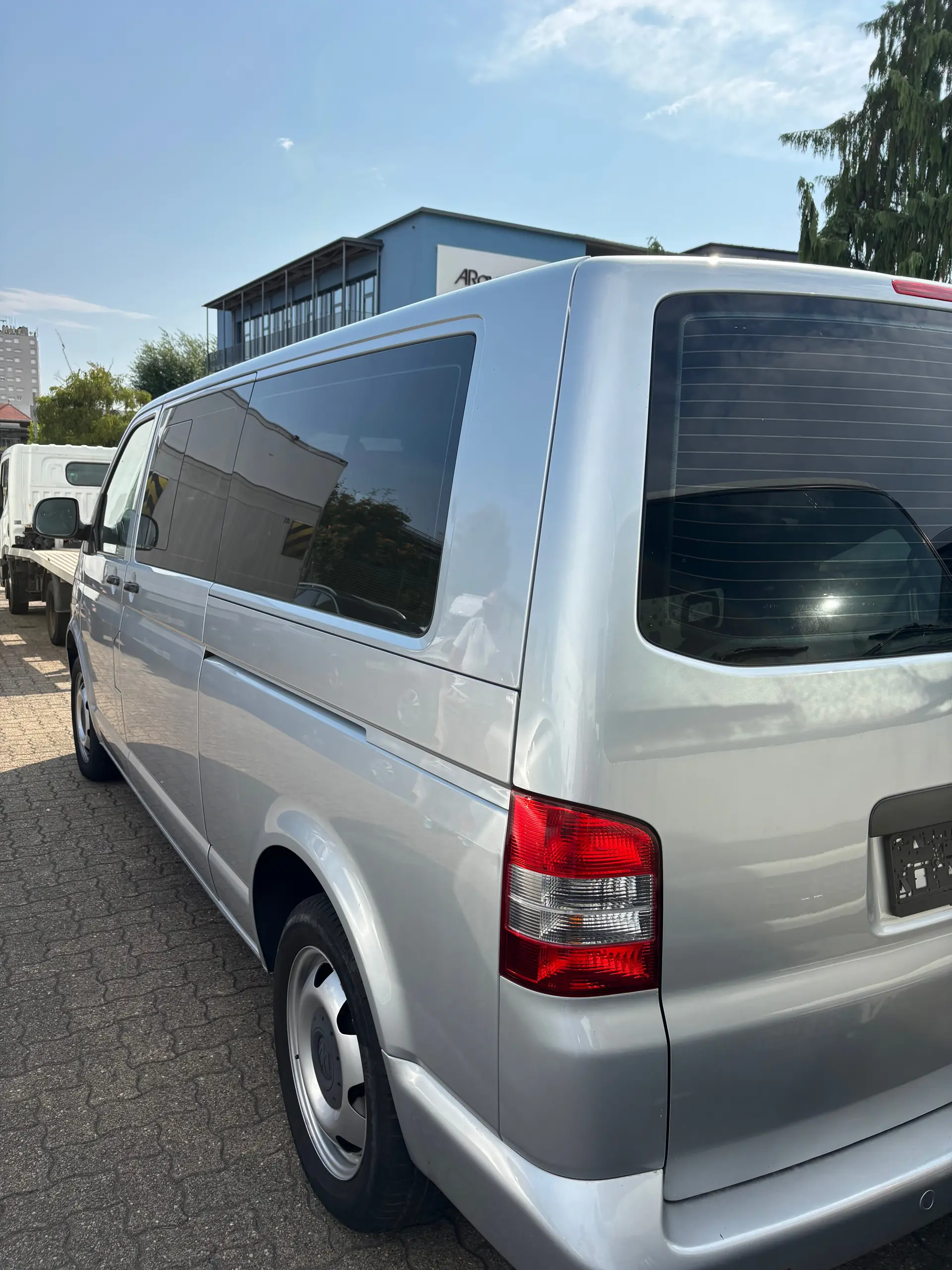 Volkswagen T5 2010 occasion Basel — 2