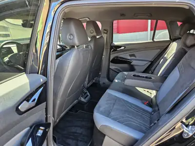Volkswagen ID.4 Pro United 2024 — SUV électrique performant, seulement 13'000 km — détail