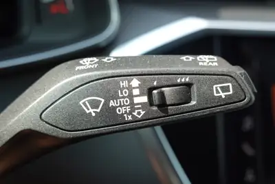 Audi RS6 Avant 4.0 TFSI V8 Performance — 630 ch, barely run-in, prestige et puissance — Miniature 14