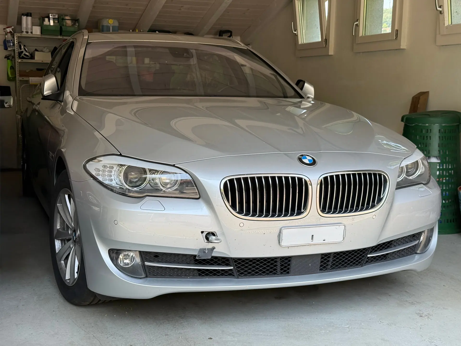BMW 535d Touring — Break diesel performant, sans accident, équipement complet — Außenansicht