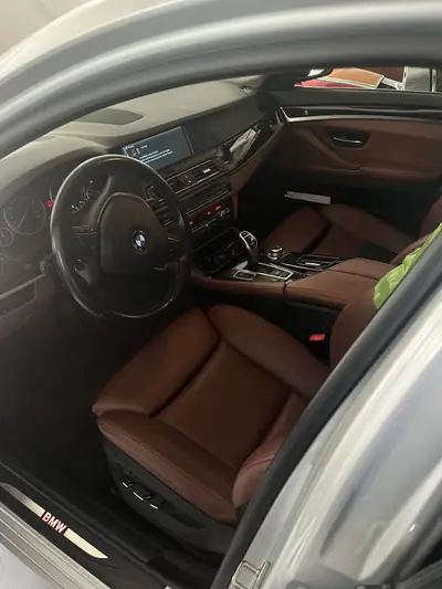 BMW 535d Touring — Break diesel performant, sans accident, équipement complet — Armaturenbrett