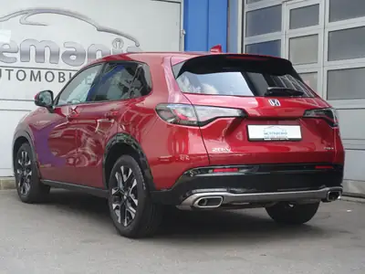 Honda ZR-V 2.0i MMD Hybrid Advance — SUV hybride compact, 19 900 km seulement — intérieur