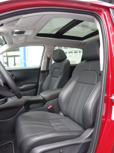 Honda ZR-V 2.0i MMD Hybrid Advance — SUV hybride compact, 19 900 km seulement — Miniature 9