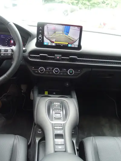 Honda ZR-V 2.0i MMD Hybrid Advance — SUV hybride compact, 19 900 km seulement — Miniature 12