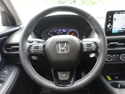 Honda ZR-V 2.0i MMD Hybrid Advance — SUV hybride compact, 19 900 km seulement — Miniature 15