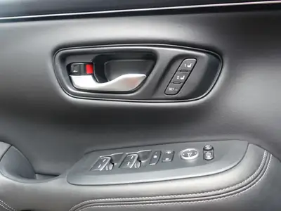 Honda ZR-V 2.0i MMD Hybrid Advance — SUV hybride compact, 19 900 km seulement — Miniature 20
