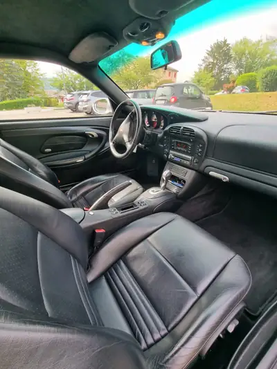 Porsche 911 3.6 Carrera 4S — Coupé sportif légendaire, 320 ch et traction intégrale — Armaturenbrett